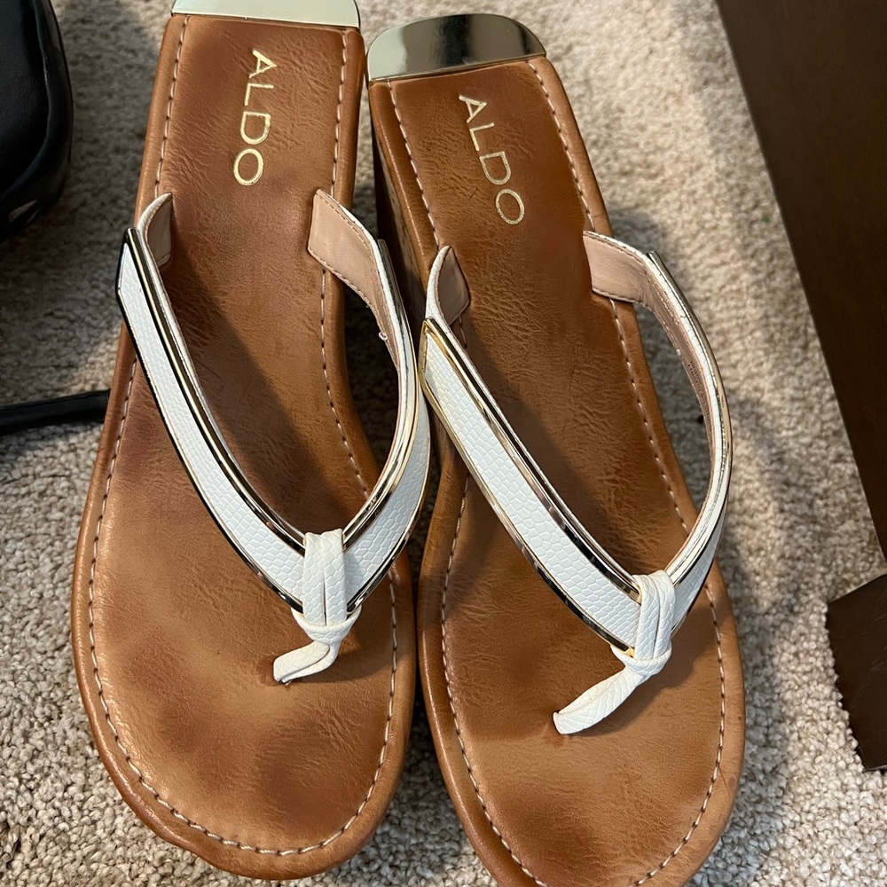 Aldo wedge Sandler
